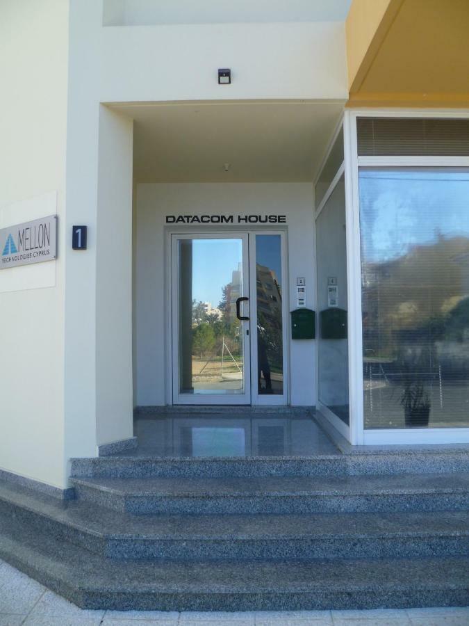 Datacom Guest House นิโคเซีย ภายนอก รูปภาพ